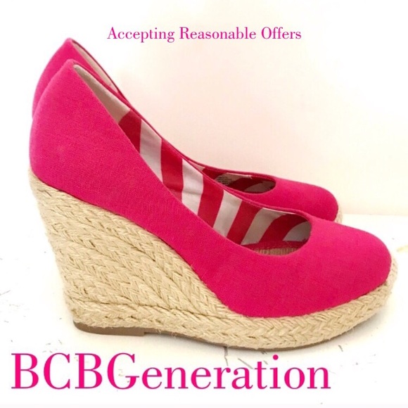 BCBGeneration Shoes - 🔥OFFER NOW🆕BCBGeneration Pink Wedges💕